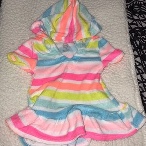Hooded rainbow coverup 0-3 month